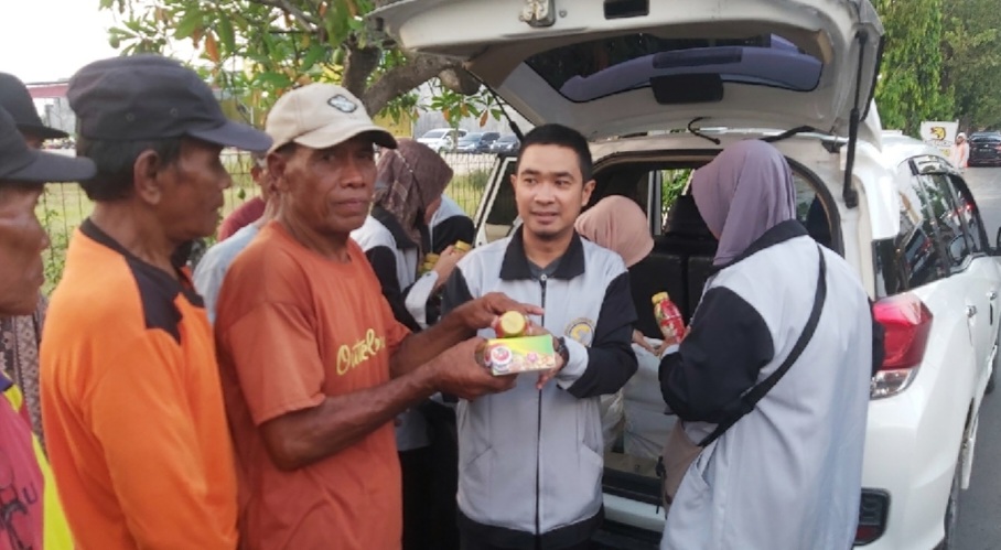 MGMP Matematika SMA Bojonegoro Gelar Bakti Sosial